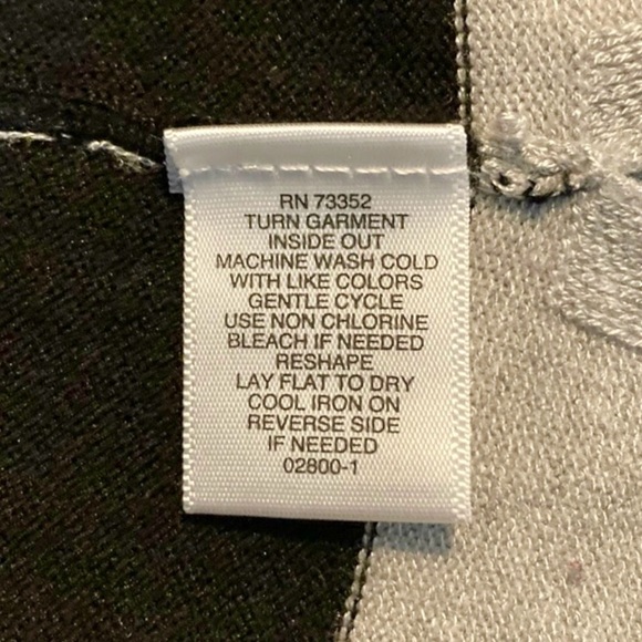 Liz Claiborne Black and Gray Long Sleeve Shirt Size Small - Picture 6 of 6